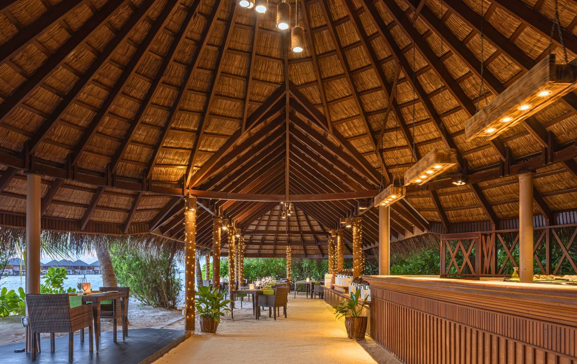 Kakuni Barefoot Beach Restaurant