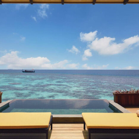 overwater-pool-villa-terrace-4