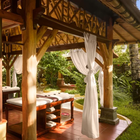 Villa-Park-Araamu-Spa-Room-Large.jpg