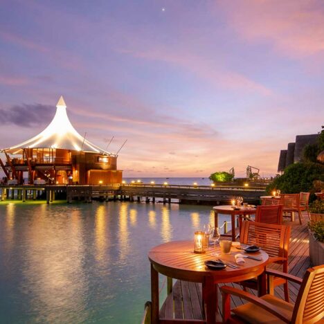 Baros-Maldives-Restaurant-dining-6-1