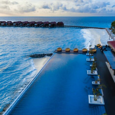 Infinity-Pool-1-1