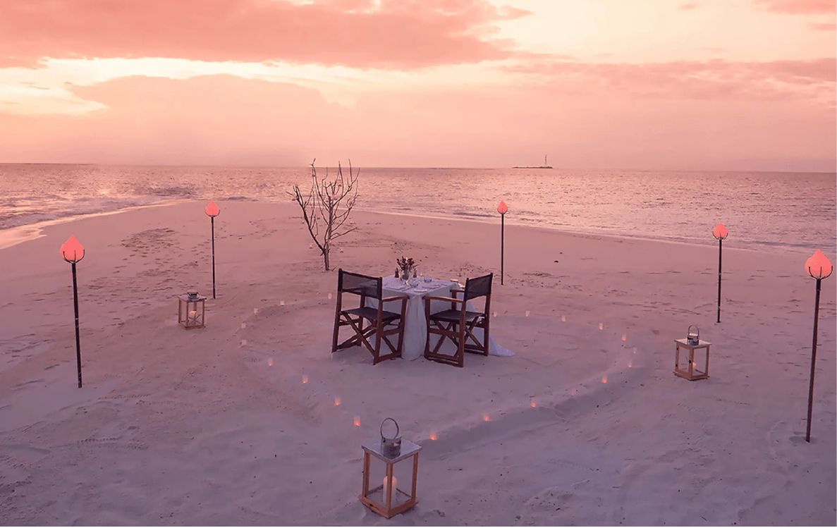 Sandbank Dinner