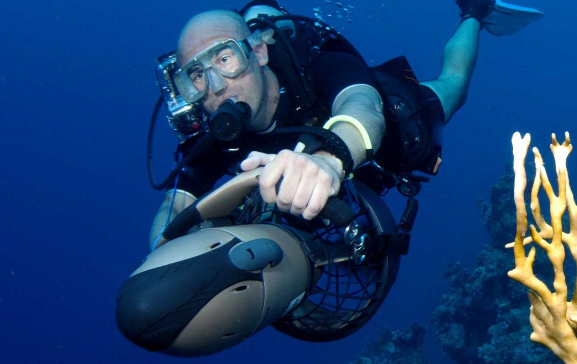 Underwater Scooter Diving