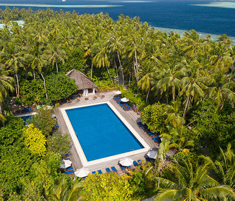 Vilamendhoo-Island-1-600x400