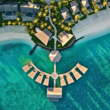 Hilton Maldives Amingiri Resort & Spa 1
