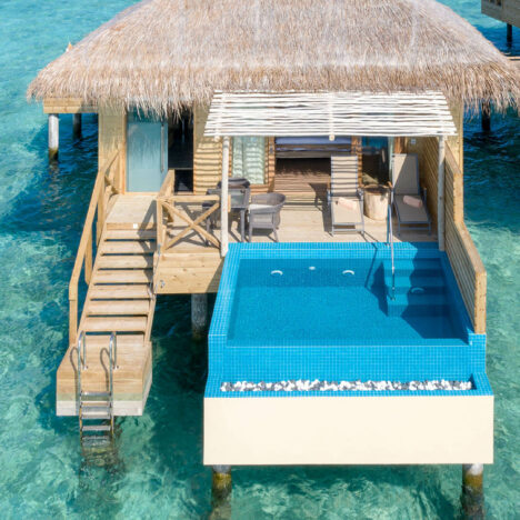 dolphpool_0005_You-and-Me-Dolphin-Pool-Villa-DJI_0802