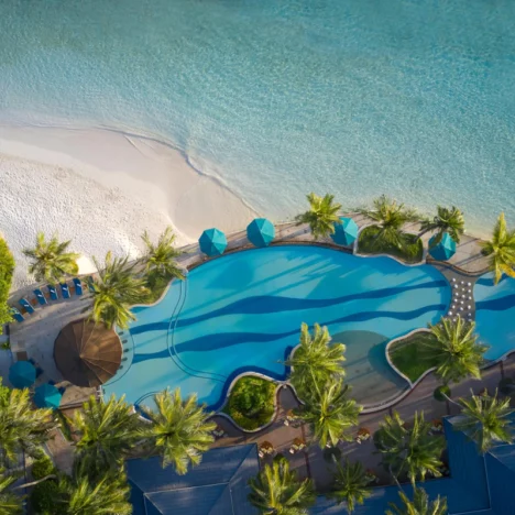 Royal-Island-Main-Pool-Aerial-Kids-Pool-Large.jpg