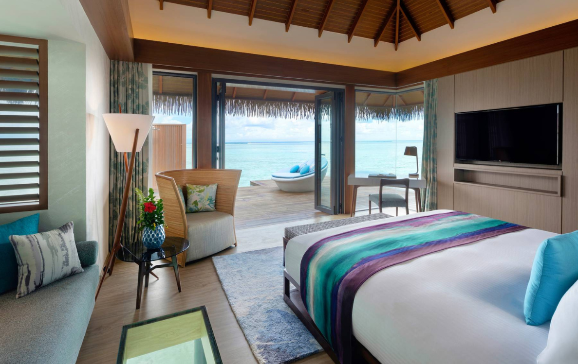 Sunset Ocean Pool Villa