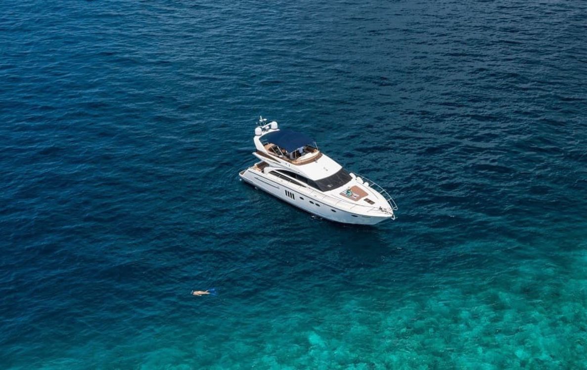 Luxury Yacht Charter