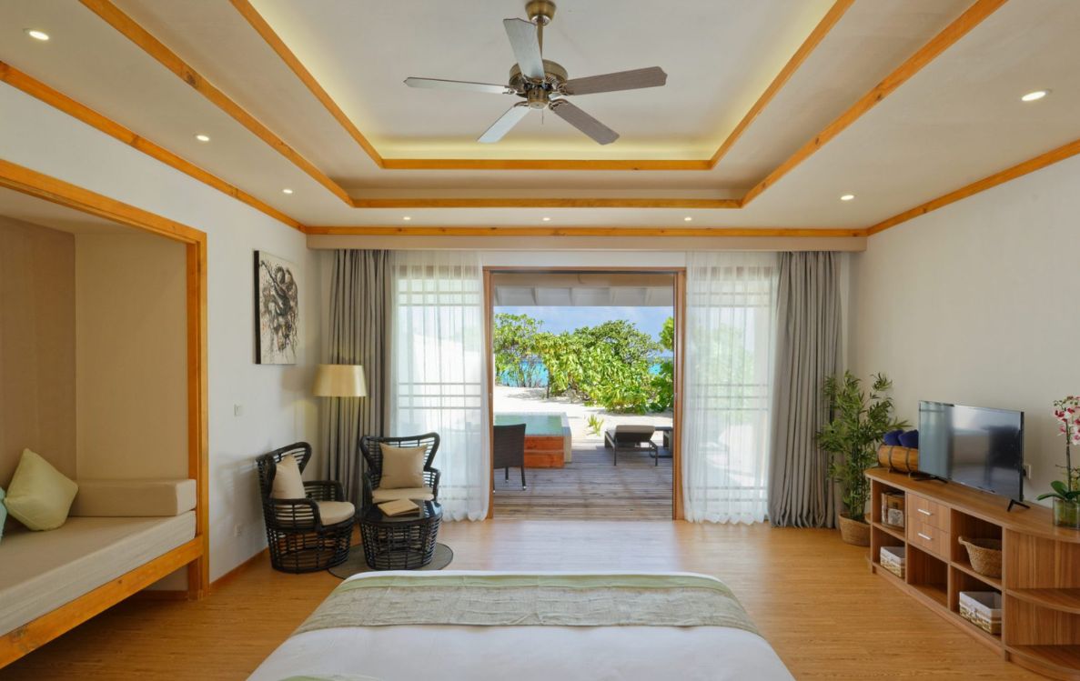 Deluxe Beach Pool Villa