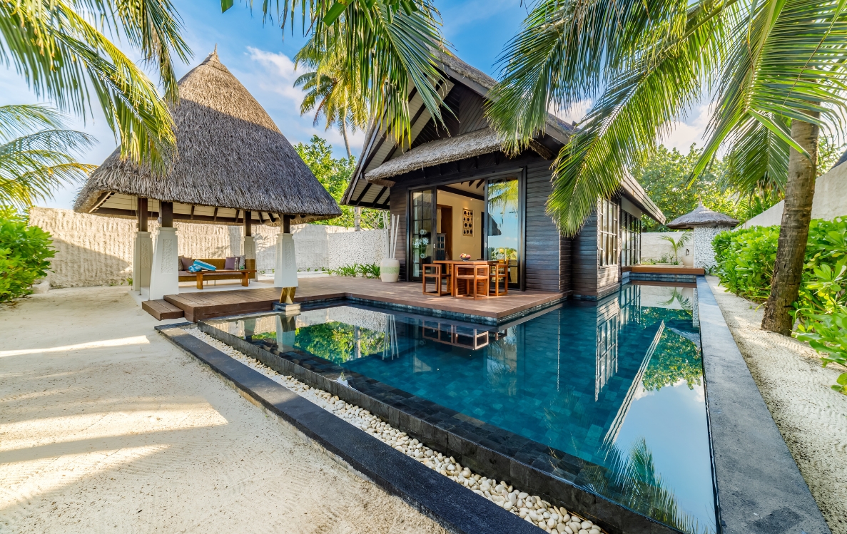 Earth Pool Villa Sunrise