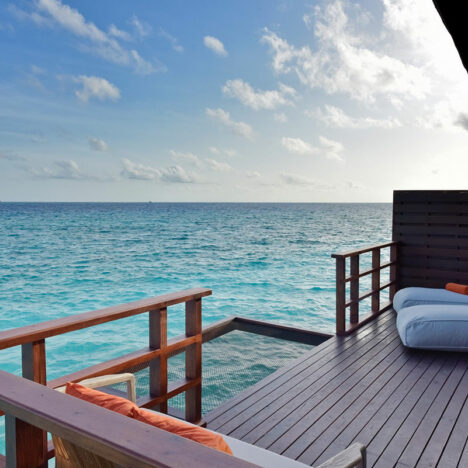 Lagoon-Water-Villa-5