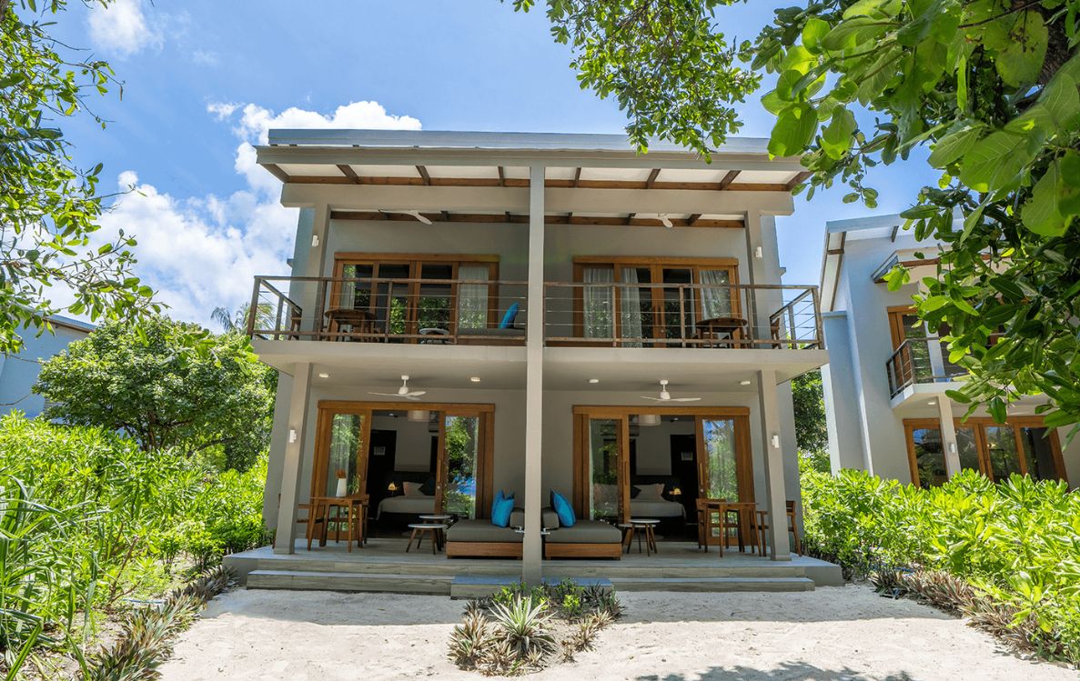 Sunset 4-Bedroom Family Nest