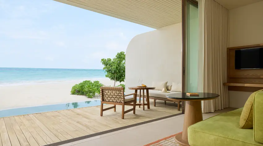 One-Bedroom Sunrise Beach Pool Villa