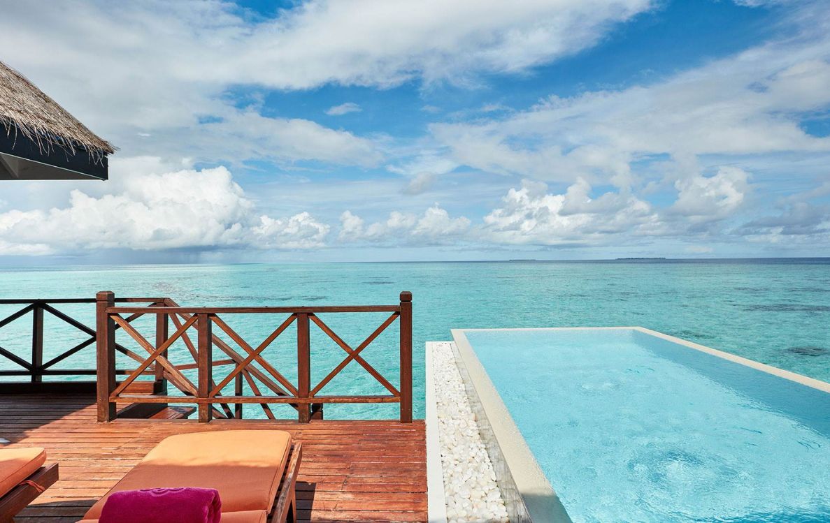 Grand Water Villa with Pool 