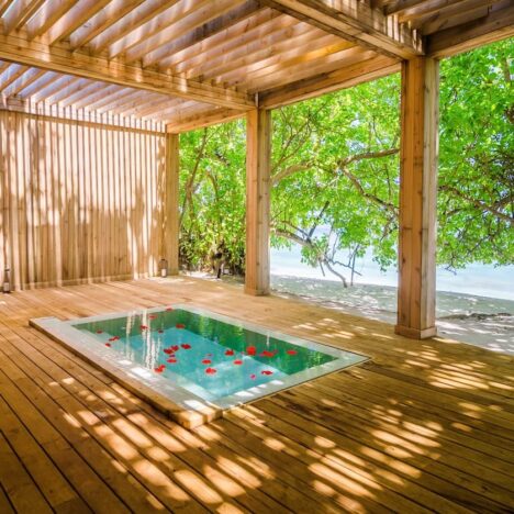 gallery-spa-wellness-tranquility-pool
