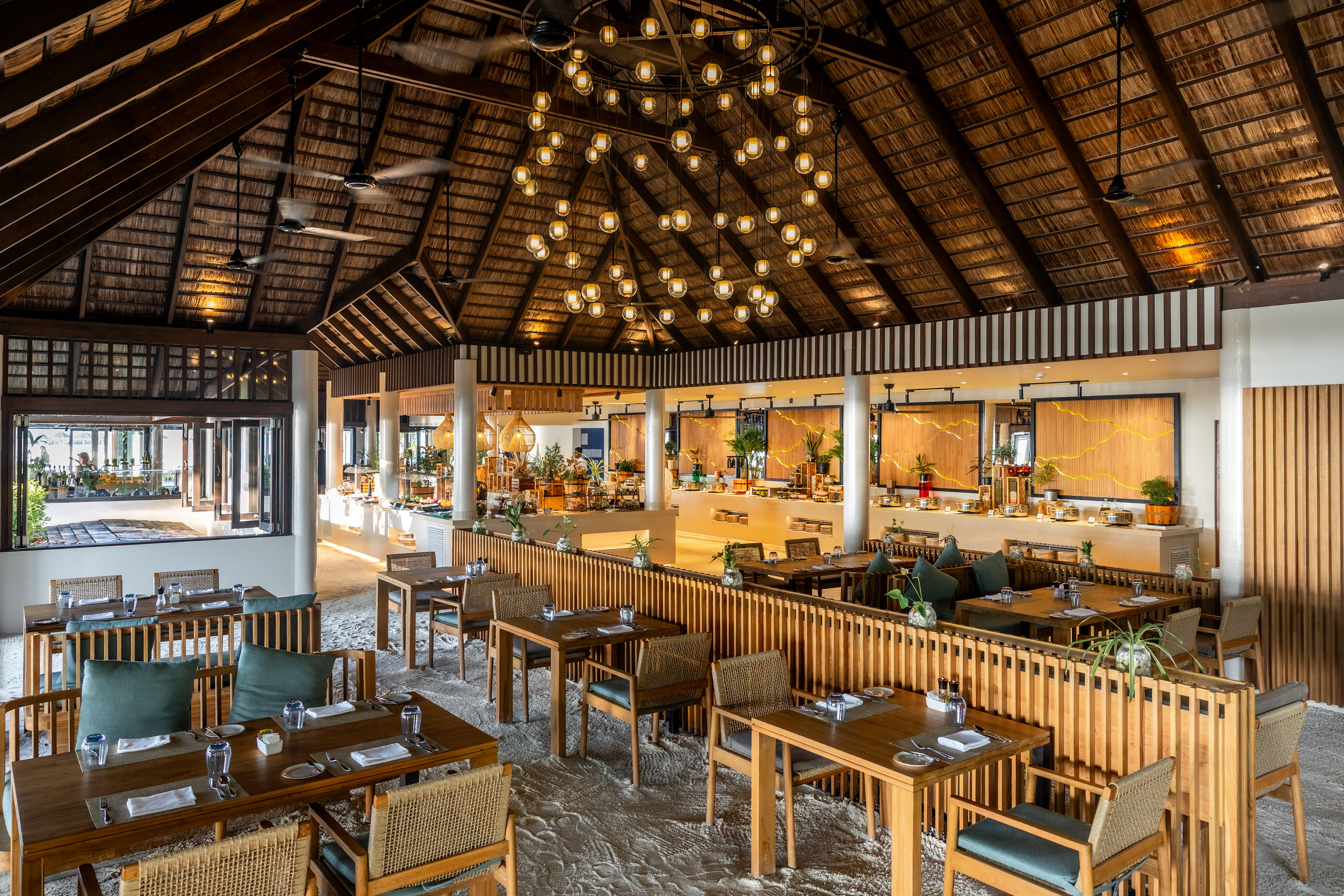 Dhonveli Restaurant