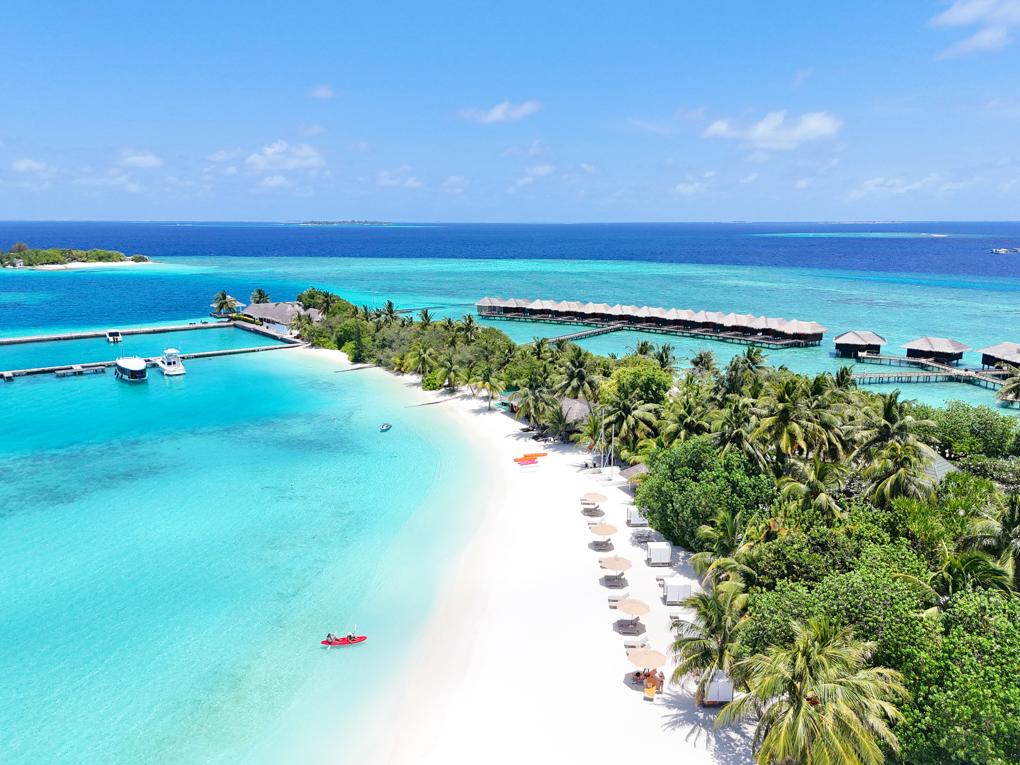 Sheraton Maldives Full Moon Resort & Spa