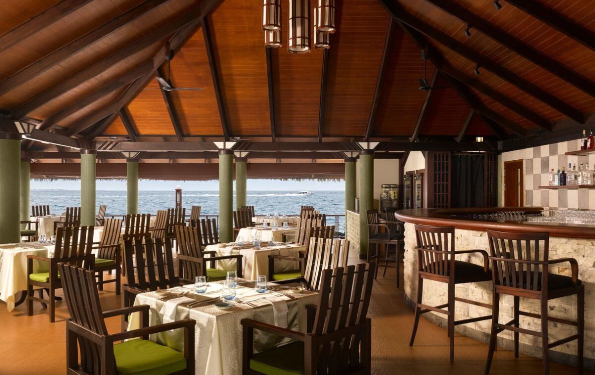 Ristorante al tramonto