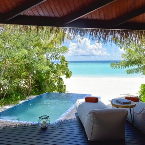 Beach-Pool-Villa-8