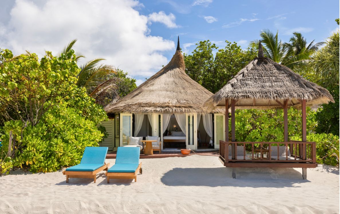 Beachfront Pool Villa