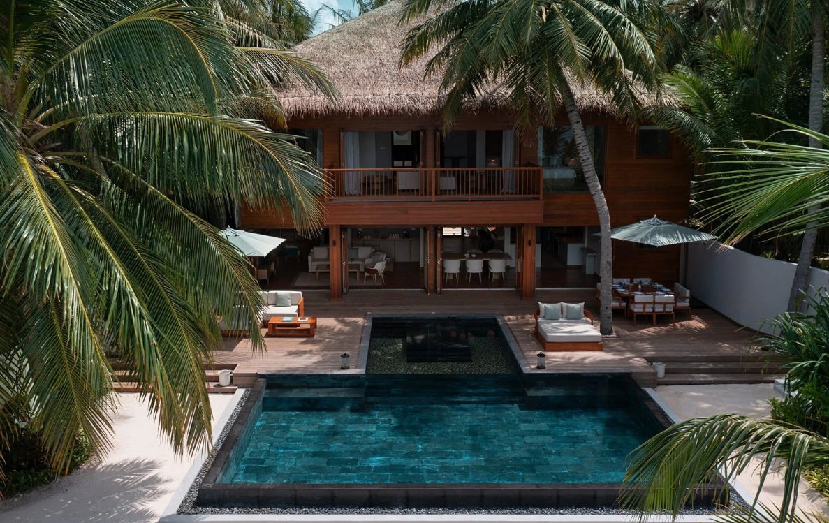 Two Bedroom Beach House with Pool
