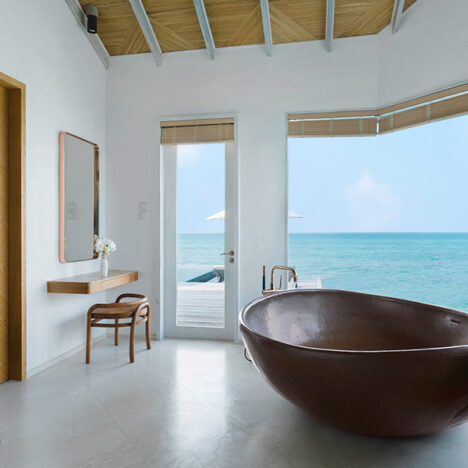 MLD-06-Two-Bedroom-Water-Sunset-Villa-with-Private-Pool-Bathroom-975x600