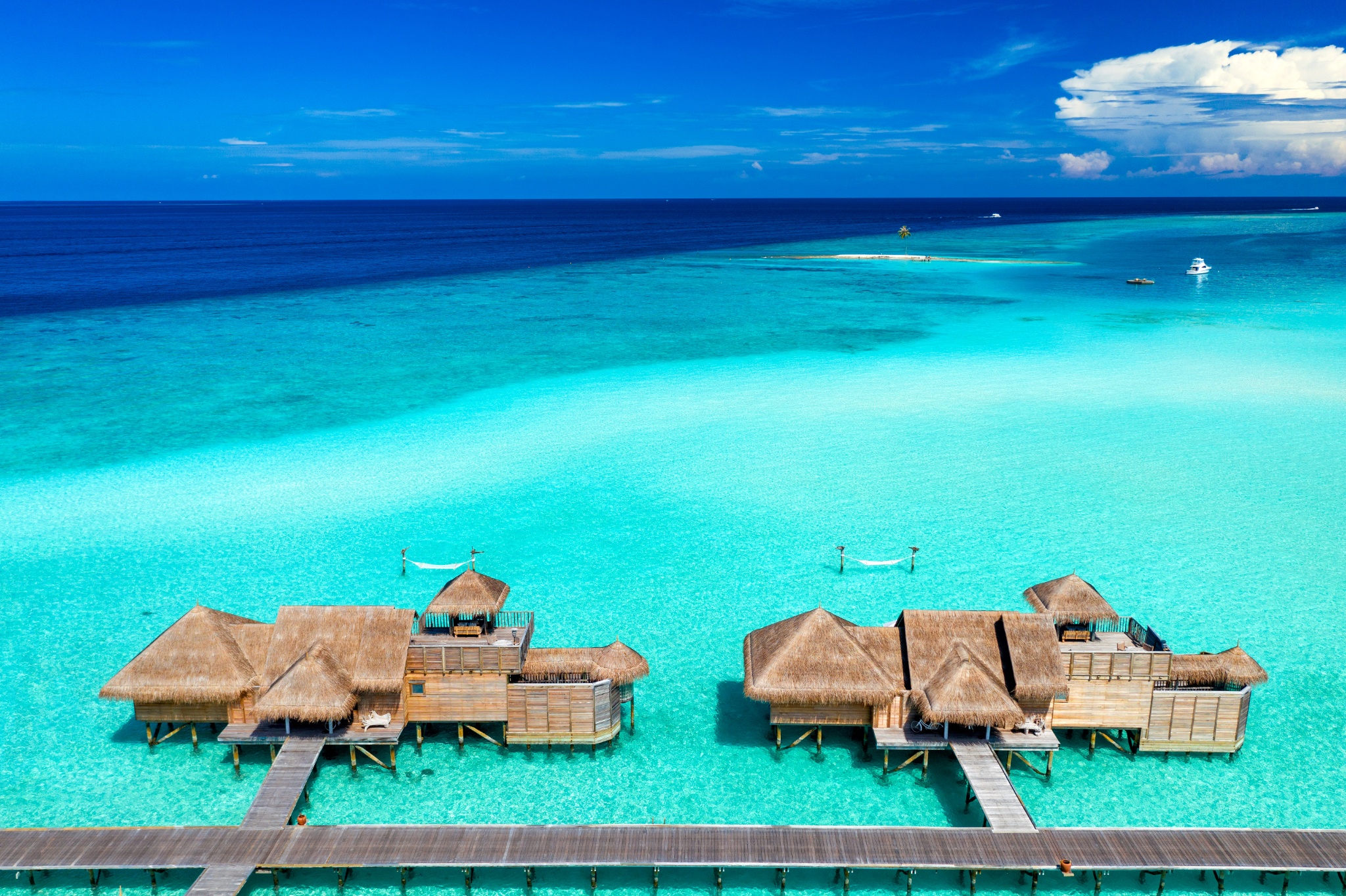 Gili Lagoon Villa