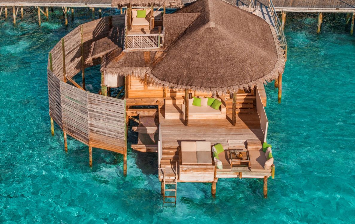 Sunset Laamu Water Villa