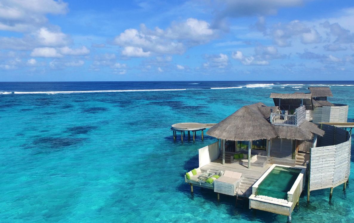 Sunset Laamu Water Villa with Pool